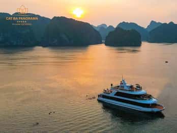 Cat Ba: Sunset on Lan Ha Bay with Kayak & Sunset Party