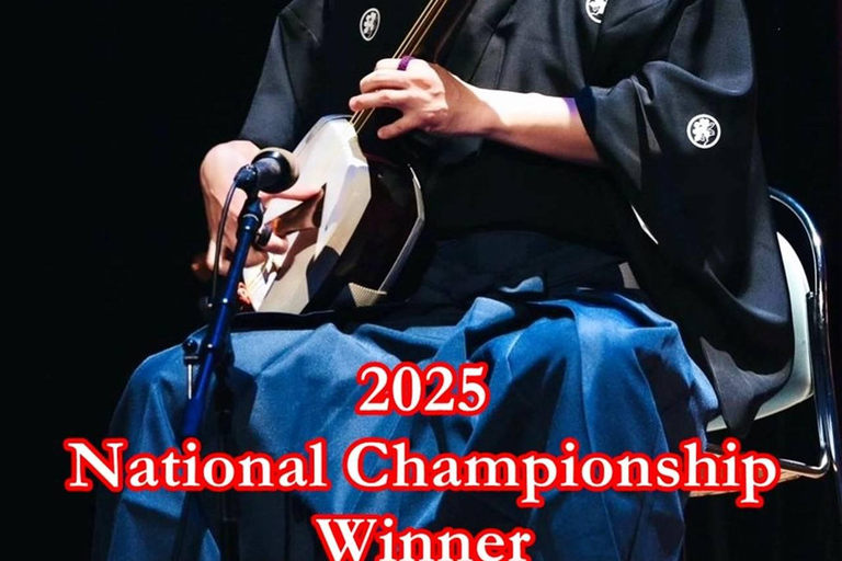 Kanazawa: impara a suonare lo shamisen in kimono