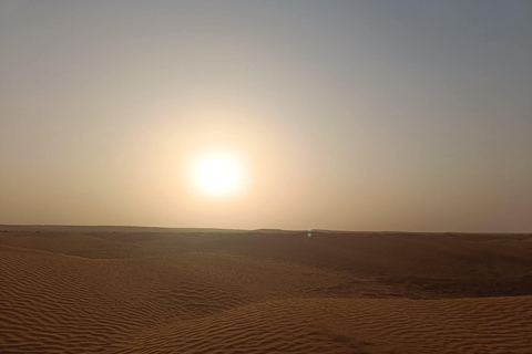 Sunset in Shara, Ksar Ghilen, in a 4×4 Sunset in Shara, Ksar Ghilen, by 4×4