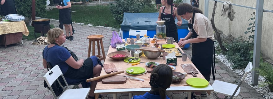 Profitez de votre cours de cuisine avec un chef local