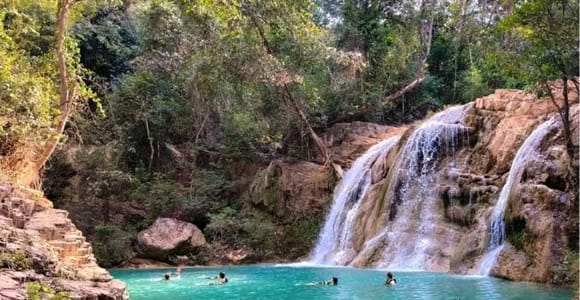 Lamphun: Private Ko Luang & Tad Sado Waterfalls Tour