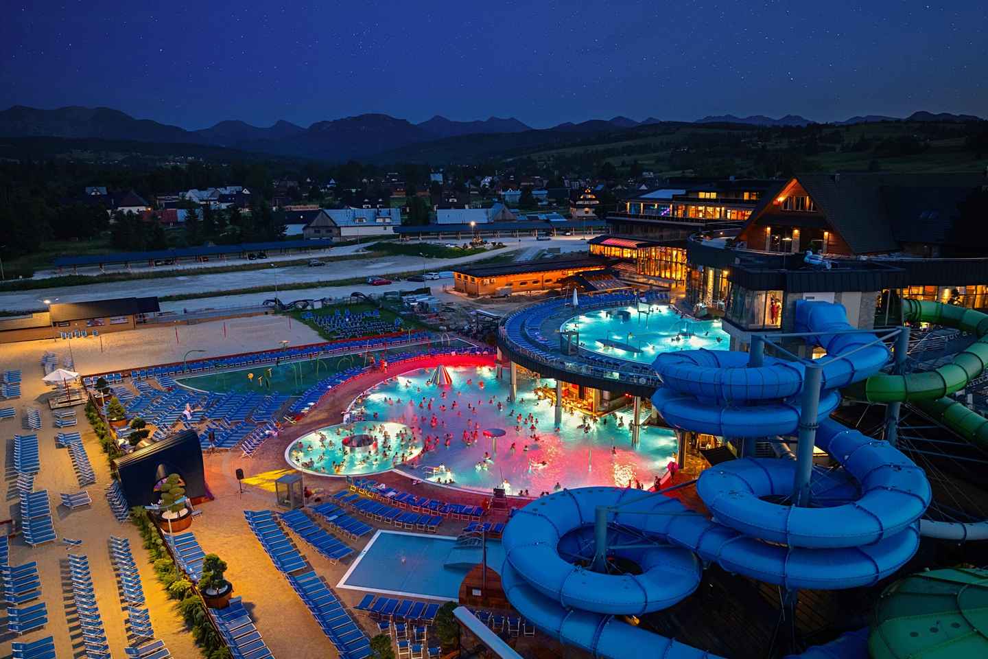 Krakow: Zakopane, Thermal Springs, Cable Car, Local Tasting