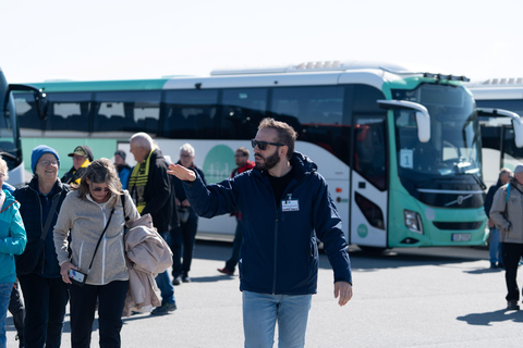 Honningsvåg: North Cape Guided Tour with Entry Ticket Honningsvåg: North Cape Guided Tour with Entry Ticket German