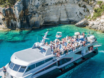 Zante: Crociera VIP intorno all'isola con i Royal Yachts