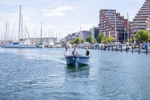 Aarhus: 1 oder 1,5 Stunden Bootsverleih - keine Lizenz erforderlich