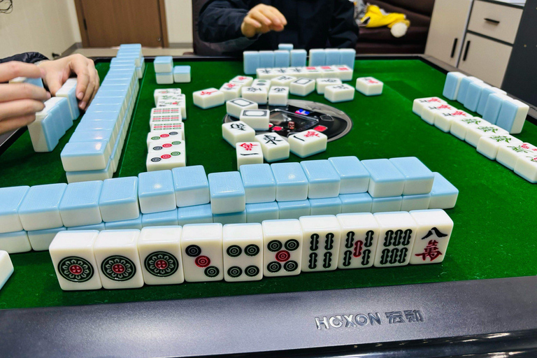 Zhangjiajie: Mahjong Workshop & Market Tour