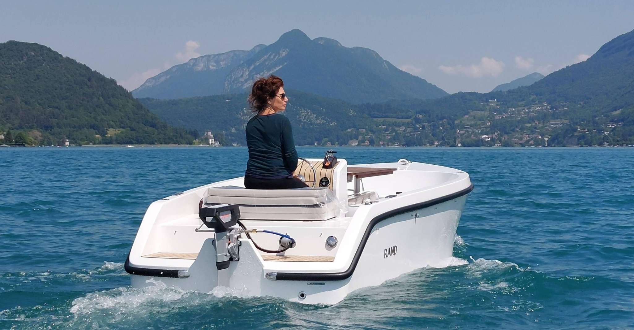 Veyrier-du-Lac, Electric Boat and Bike Experience - Housity