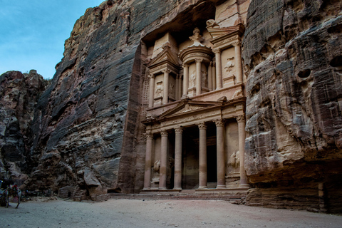 Sharm El-Sheij Excursión de un día al Templo de Petra con almuerzo