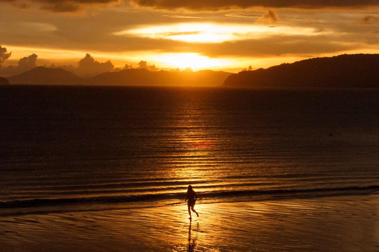 Passeio ao pôr do sol em Phi Phi e 4 ilhas + Plânctons bioluminescentes