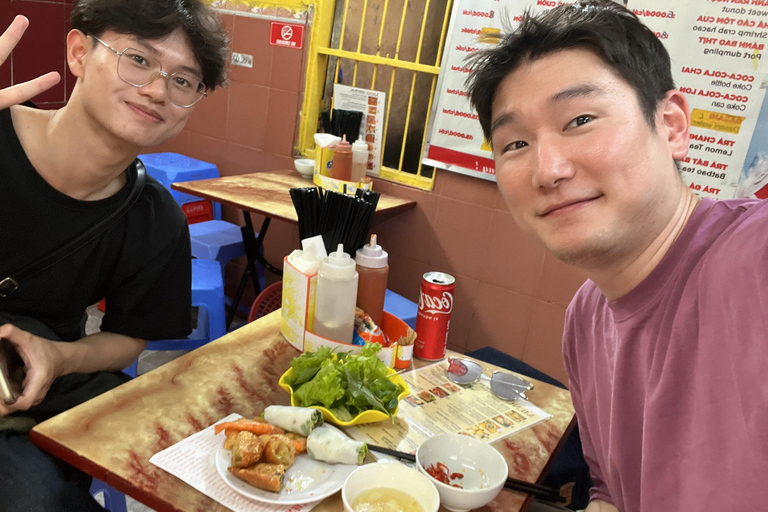 Hanoi: Old Quarter Street Food Tour with 12+ Tastings Small group tour with meeting point and spa experience