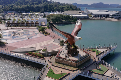 Visite privative de 4 heures en jet ski suralimenté à Langkawi + DroneVisite privative de Langkawi en jetski surpuissant de 4 heures + drone