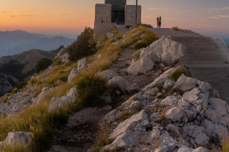 Majestic Montenegro: Wycieczka do Lovcen, Njegusi i Cetinje