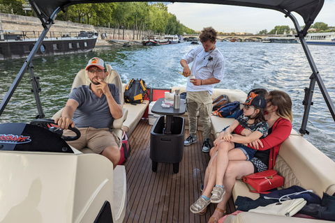 Paris: Seine Escape – Shared Cruise with Live Commentary Paris: Seine Escape – Private Cruise with Live Commentary