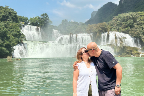 Cao Bang: Ban Gioc Waterfall Day Tour by Motorbike or Car Full-Day Car Tour with a Local Guide