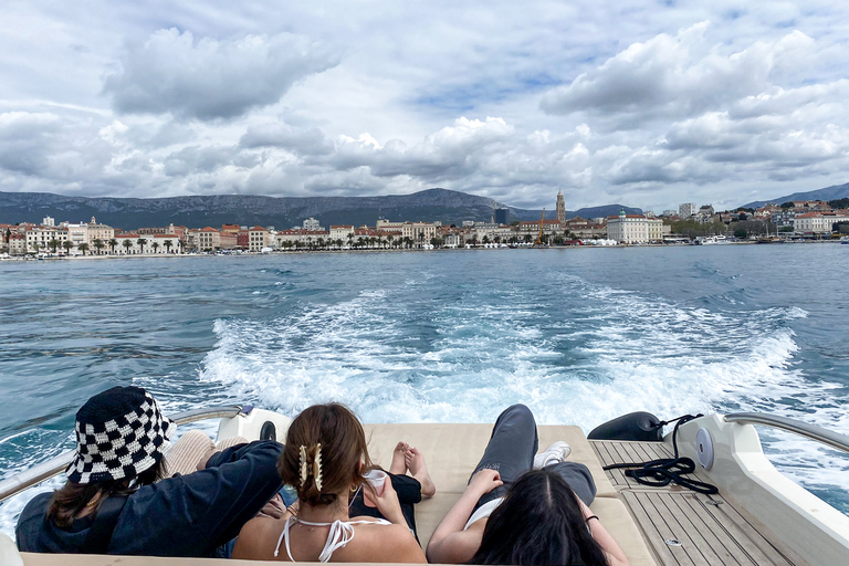 Split: Excursão de meio dia à Lagoa Azul, naufrágio e passeio de barco em TrogirSplit: Passeio de Barco de Meio Dia à Lagoa Azul, Naufrágio e Trogir