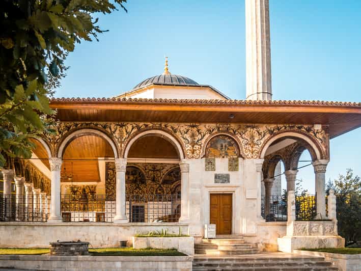 Tirana : visite à pied express des principaux sites avec un guide de la région