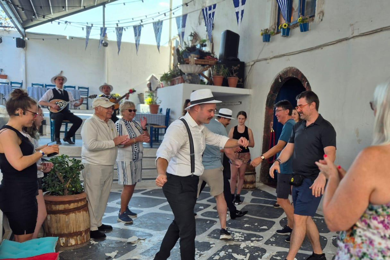 Santorini: Plate-Smashing Show & Fira Walking Tour