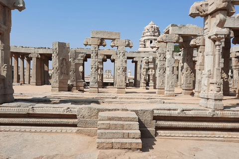 Från Bangalore: Dagsutflykt till Lepakshi-templet och Adiyogi-statyn