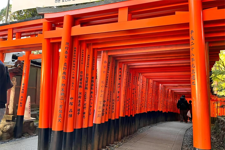 Osaka: Viagem de 1 dia a Quioto Kiyomizudera e Nara para ver veadosOsaka: Viagem de 1 dia pela Rota Dourada de Quioto e Nara com observação de veados