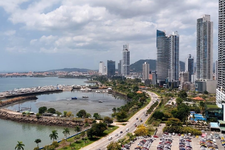 Panama City en Miraflores-sluizen