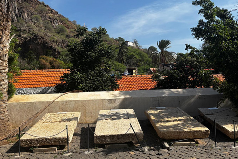 Cidade Velha - Private Tour to the First Historic City on Santiago Island Old Town - Private Tour to the First Historic City on Santiago Island