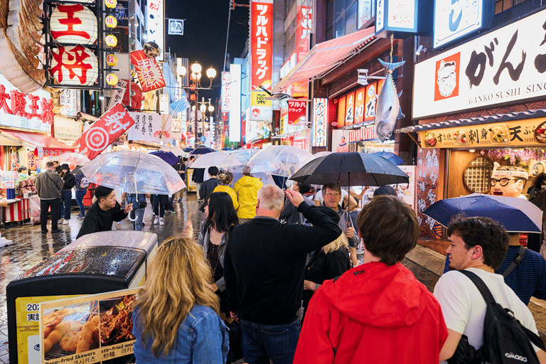 جولة طعام في أوساكا - ١٢ طبقًا و٣ مشروبات