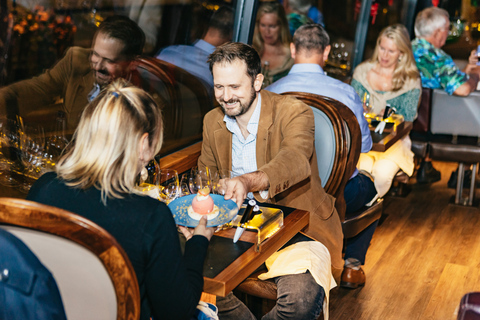 London: Bus-Tour mit luxuriösem 6-Gänge-Abendessen6-Gänge-Luxus-Abendessen mit Premium-Wein