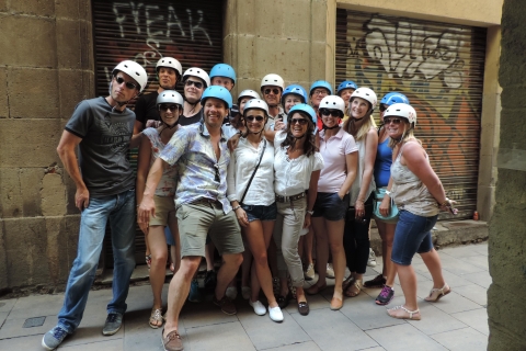 Barcelone : visite guidée en Segway sur le thème de GaudíBarcelone : visite guidée privée en Segway de la Barcelone de Gaudi