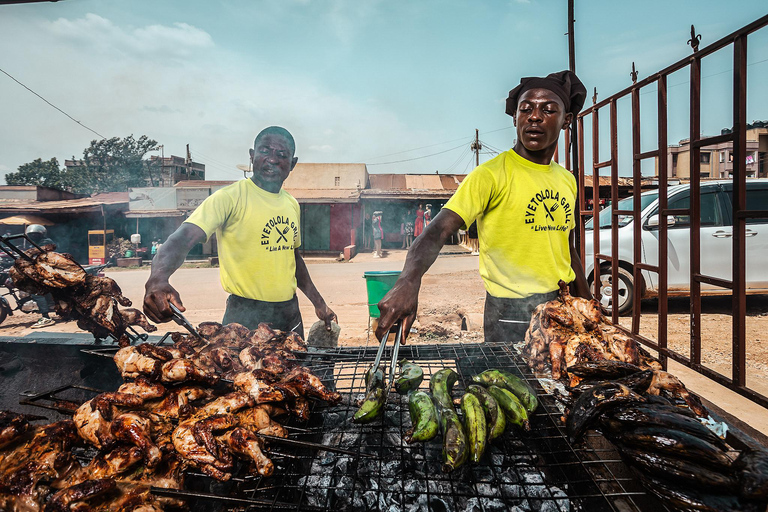 Kampala: Matoke Moments Food Tour with 12+ Tastings