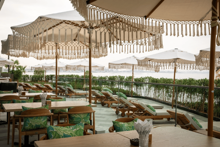 Dubai: 3 hour Platinum Retreat with 60min Massage & Lunch