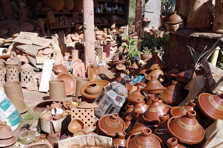 Escursione di un giorno tra Marrakech, la valle dell&#039;Urika e le cascate