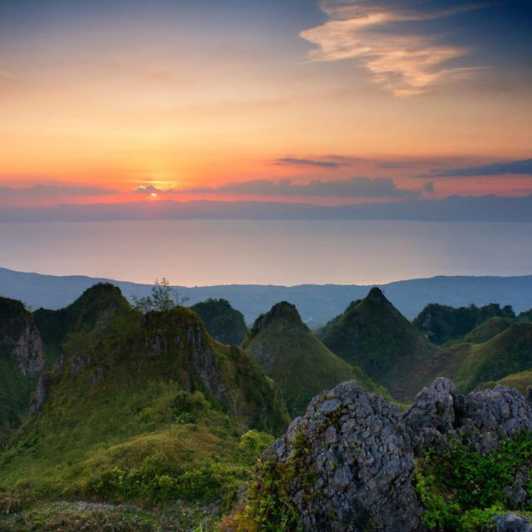 Cebu: Osmeña Peak and Kawasan Canyoneering Day Tour