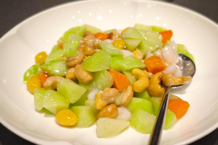 Shanghai: After Dark Dinner and Huangpu River Night Cruise Shanghai After Dark:Local Dinner &Huangpu River Night Cruise