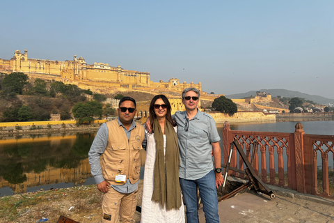 Visite nocturne du Triangle d'Or avec Ranthambore en voiture 6 Nuits 7 JoursVoiture AC + visite guidée uniquement