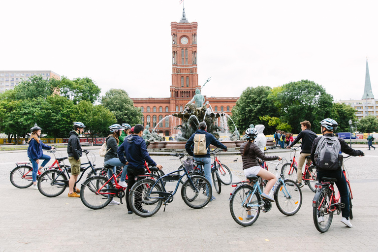 Berlin City Bike Tour with Beer Garden Stop Berlin City Bike Tour with Beer Garden Stop - Regular Bike
