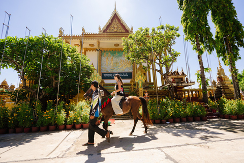 Siem Reap: Private Horseback & Horse-Drawn Carriage Rides (1 hour) Horseback Ride
