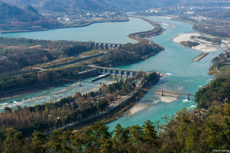 Dujiangyan: Dujiangyan Scenic Area Ticket Dujiangyan Scenic Area Ticket with Round-Trip Hotel Transfer
