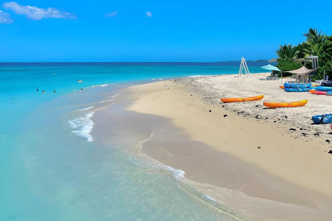 Hainan: Shimei Bay and Fenghuang Jiuli Bookstore Tour Private tour options