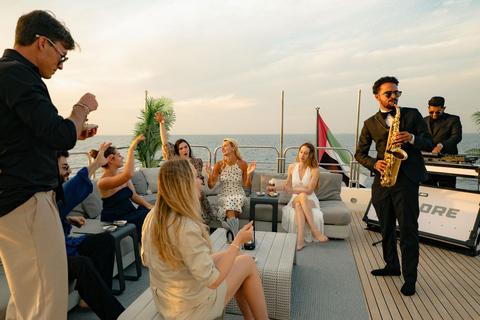 Dubai: Sunseeker Superyacht VIP Dinner, Drinks & Live DJ Soiree- Zen Med Gastronomy