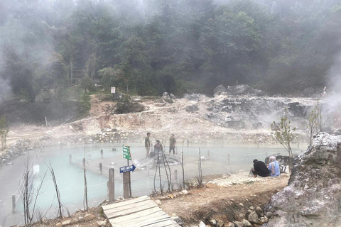 Jakarta : Volcano, Suspension Bridge and Hot Spring