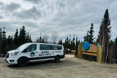 Fairbanks: Arctic Circle Day Tour with Guide