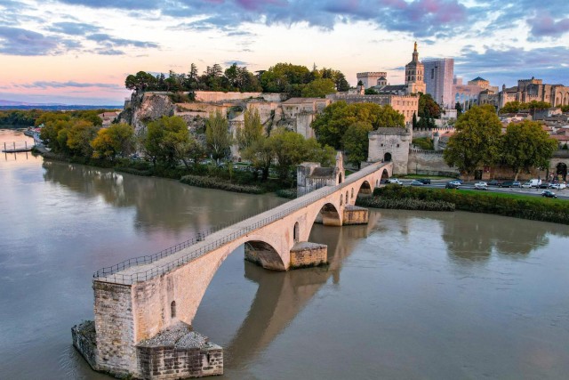 Visit Avignon Bridge The Digital Audio Guide in Avignon