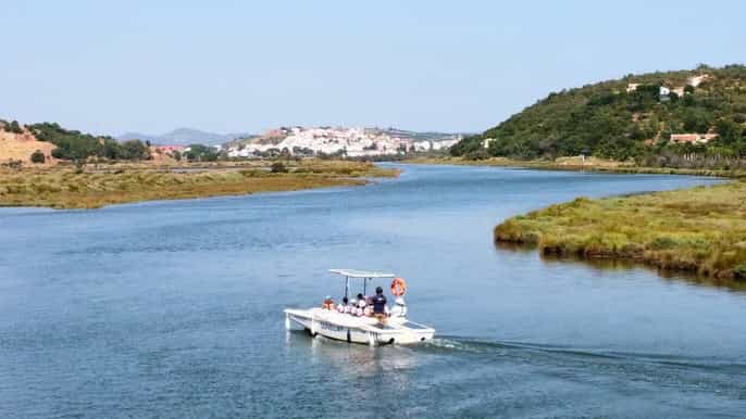 Portimão: Silves & Arade River History Tour on a Solar Boat