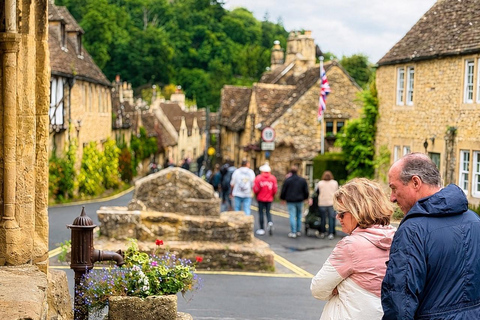 London: Stonehenge, Castle Combe, & Bath Luxury Private Tour