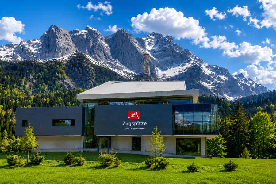 München: Zugspitze & Eibsee, Neuschwanstein & Alpsee + Österreich. Foto: GetYourGuide