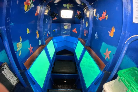 Vanuatu Watersports Port Vila: Glass Bottom Boat - Semi Sub