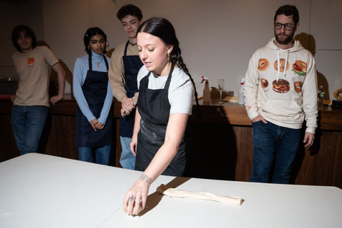 NYC: Bagel Baking Class with Award-Winning Baker (Midtown) NYC: Midtown Hands-On Bagel Baking Class