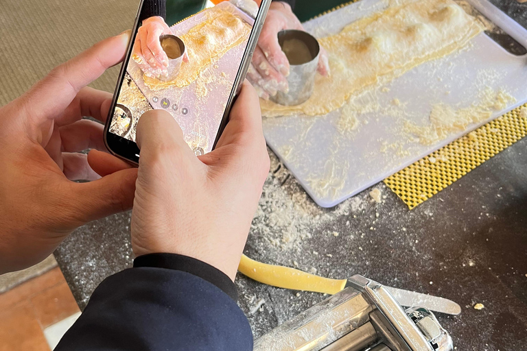 Sorrento: Cooking with a Local Chef & Wine Pairing by the Sea