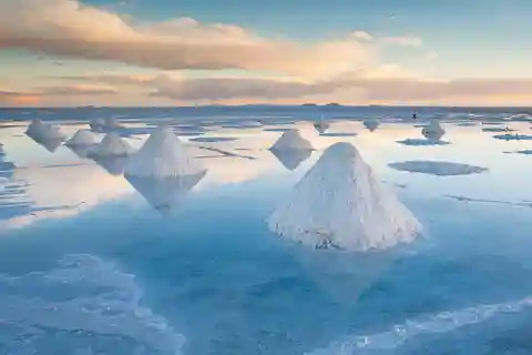 From Uyuni: 3-Day Salar de Uyuni and National Reserve Tour