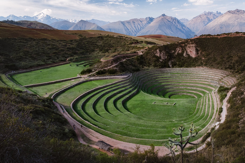 Perú||Lima, Nazca, Machu Picchu, Rainbow Mountain||11D+Hotel